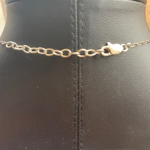 Dragonfly Mother of Pearl Abalone Shell Style Silver Necklace - Picture 4 of 4